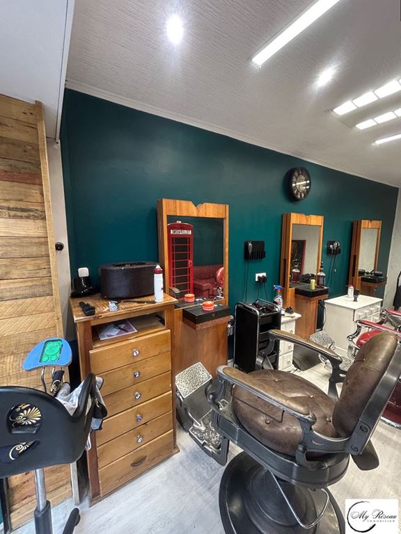 Local commercial LEZIGNAN CORBIERES (11200) MY RESEAU IMMO
