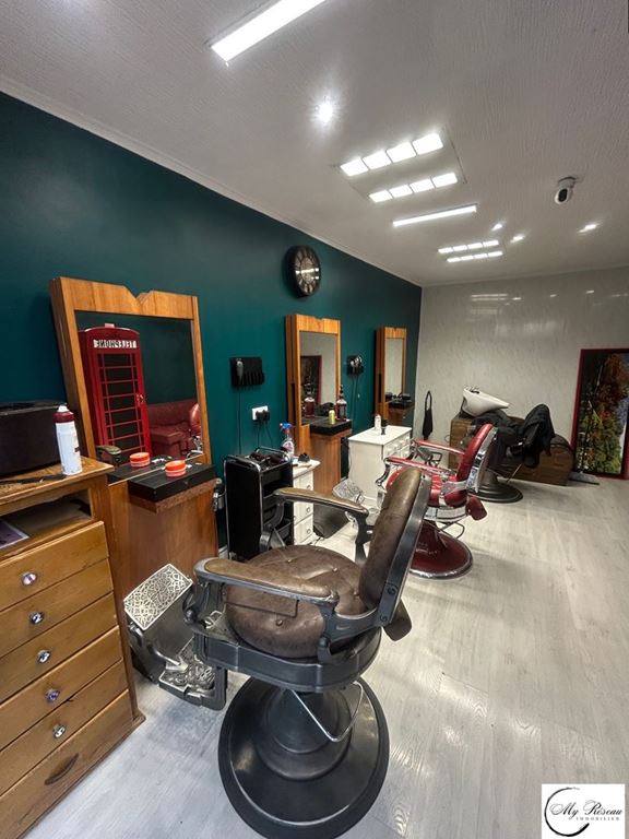 Local commercial LEZIGNAN CORBIERES (11200) MY RESEAU IMMO