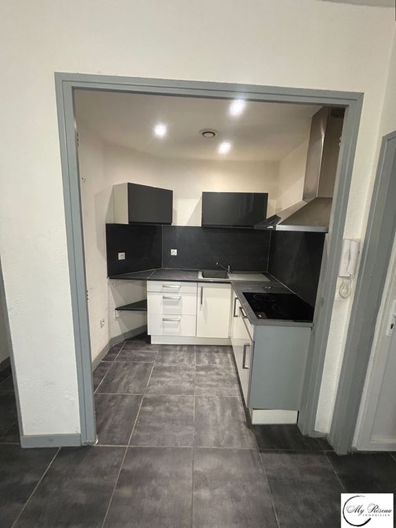 Immeuble LEZIGNAN CORBIERES (11200) MY RESEAU IMMO