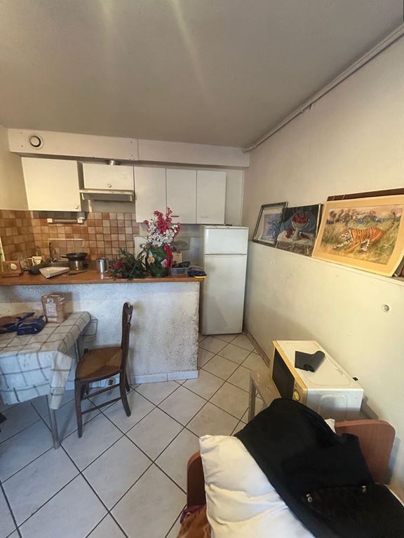 Immeuble LEZIGNAN CORBIERES (11200) MY RESEAU IMMO